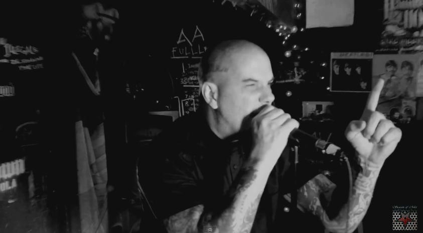 PHILIP H. ANSELMO & THE ILLEGALS: video clip para “Bedridden”