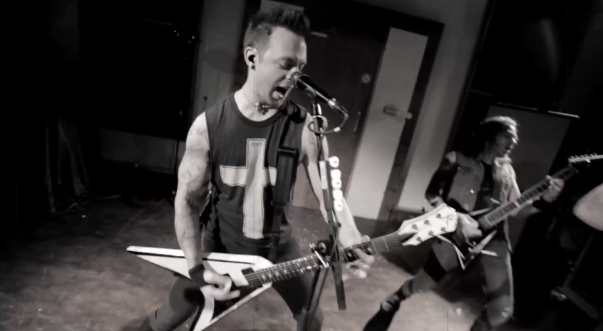 BULLET FOR MY VALENTINE : video clip para “Raising Hell”