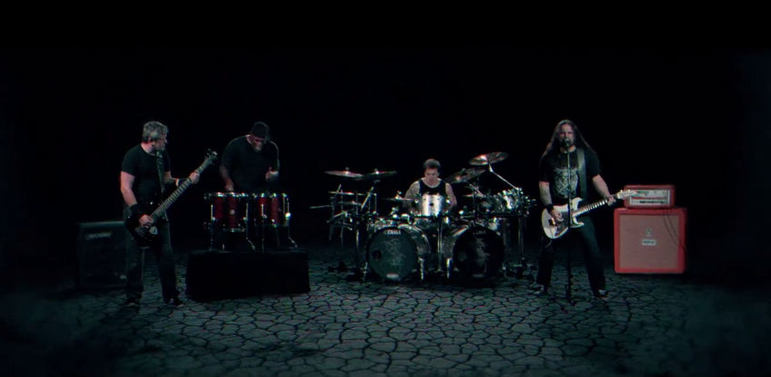 SEPULTURA estrenan video clip para “Da Lama Ao Caos”