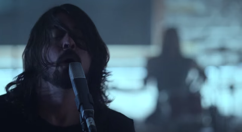 FOO FIGHTERS estrenan video clip para “Something From Nothing”