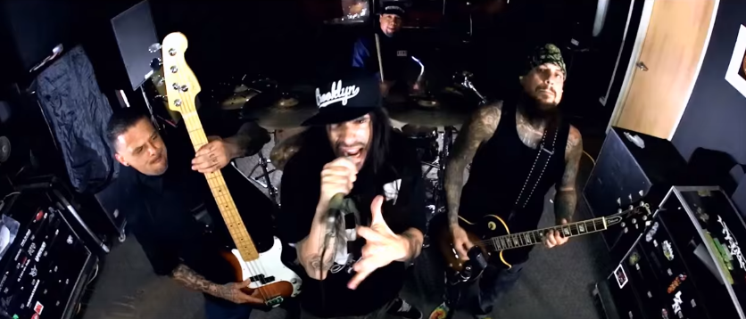 STILLWELL (Korn, P.O.D…): estrenan video clip para “Raise It Up”