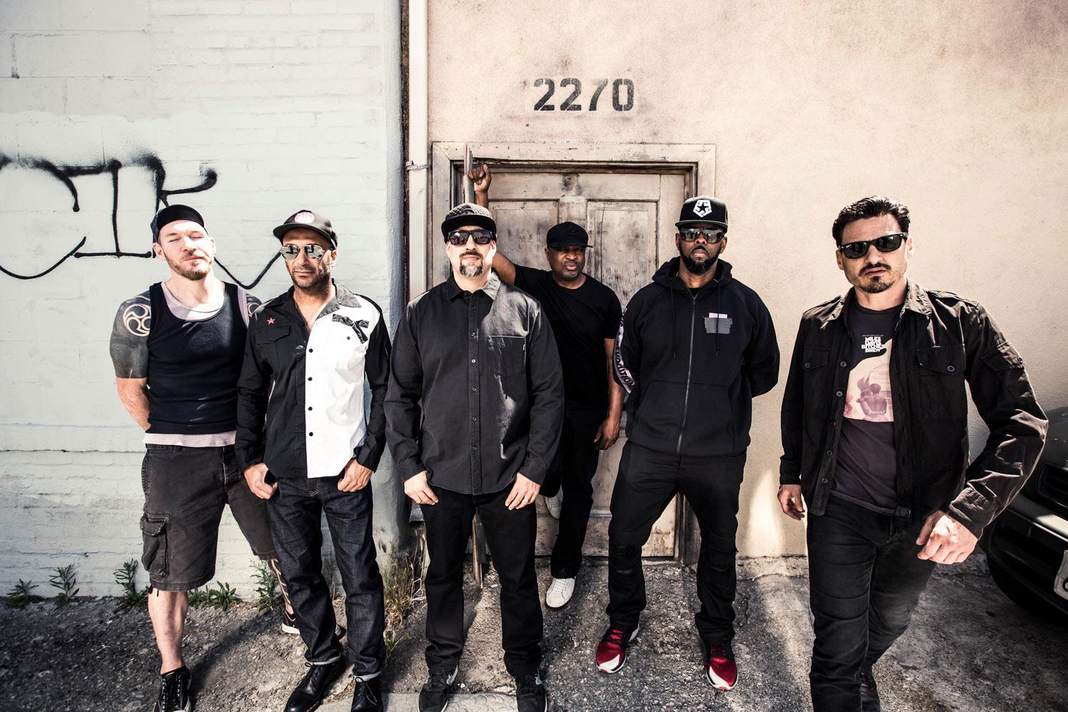 PROPHETS OF RAGE album debut, video para “Living On The 110”