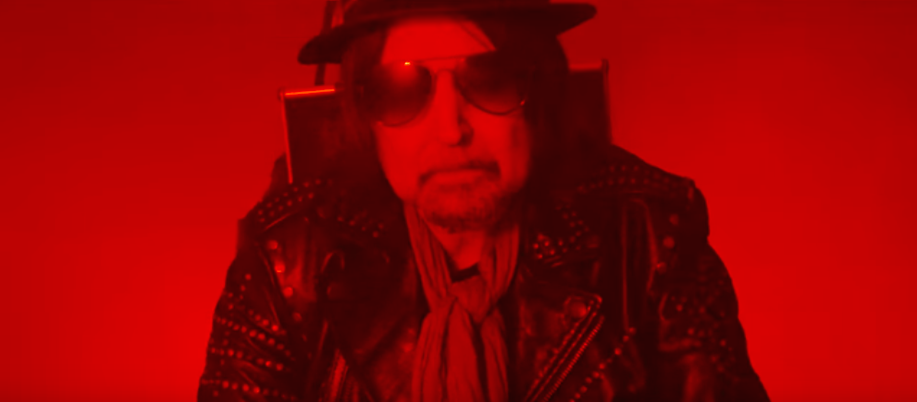 PHIL CAMPBELL AND THE BASTARD SONS estrena video para “Welcome To Hell”