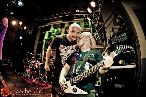 Entrevista exclusiva con Julien Truchan, vocalista y lider de BENIGHTED