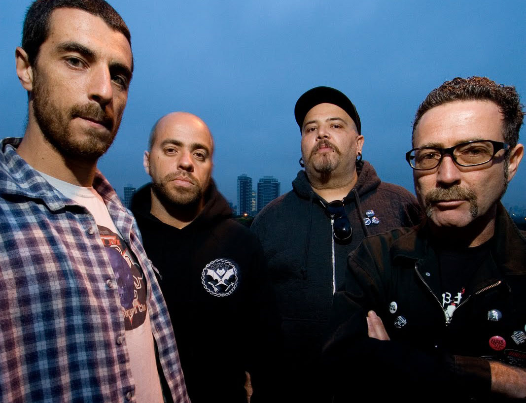 ROCK AL PAQUE ACOJE A RATOS DE PORAO DESDE BRASIL