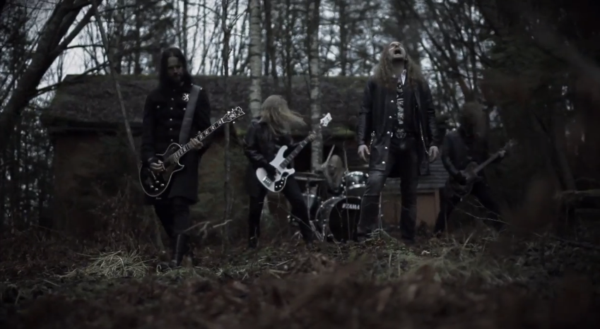 CHROME DIVISION: video clip para “Lady Of Perpetual Sorrow”