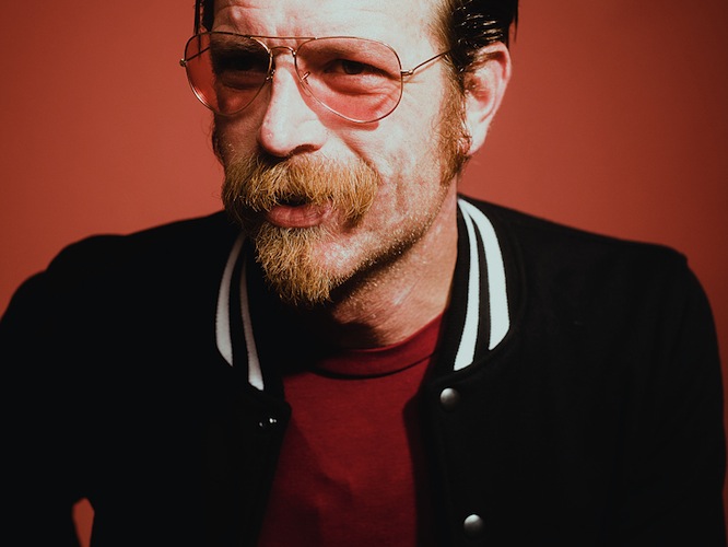 EAGLES OF DEATH METAL: dos festivales franceses cancelan a la banda luego de polemicas declaraciones de Jesse Hughes