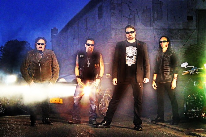 ADRENALINE MOB preparándose para grabar nuevo trabajo