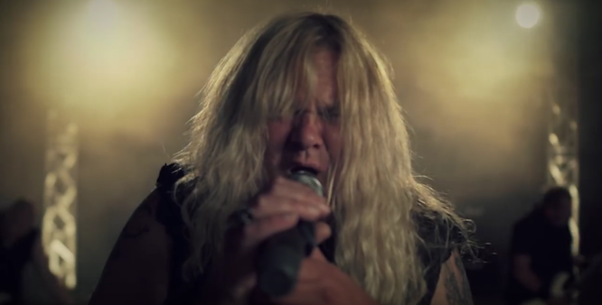 STEVE GRIMMETT’S GRIM REAPER estrena video para “Walking In The Shadows”.