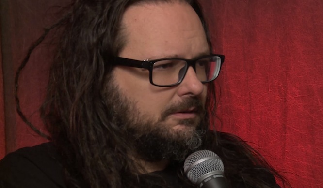 JONATHAN DAVIS (Korn) habla de “Roots” de Sepultura