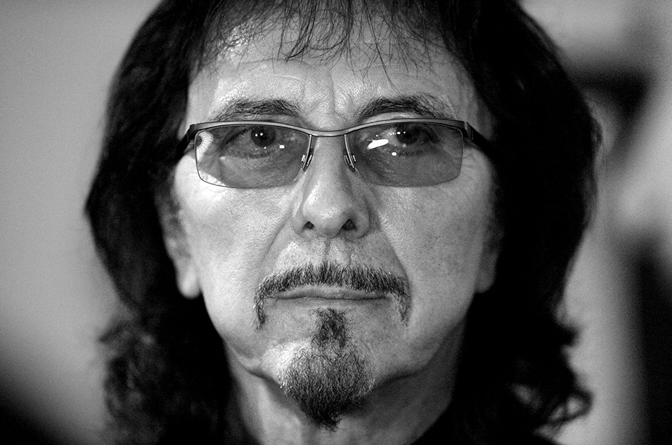 TONY IOMMI no cierra la puerta para Black Sabbath