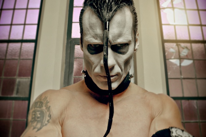 DOYLE WOLFGANG VON FRANKENSTEIN (The Misfits) nuevo trabajo para abril