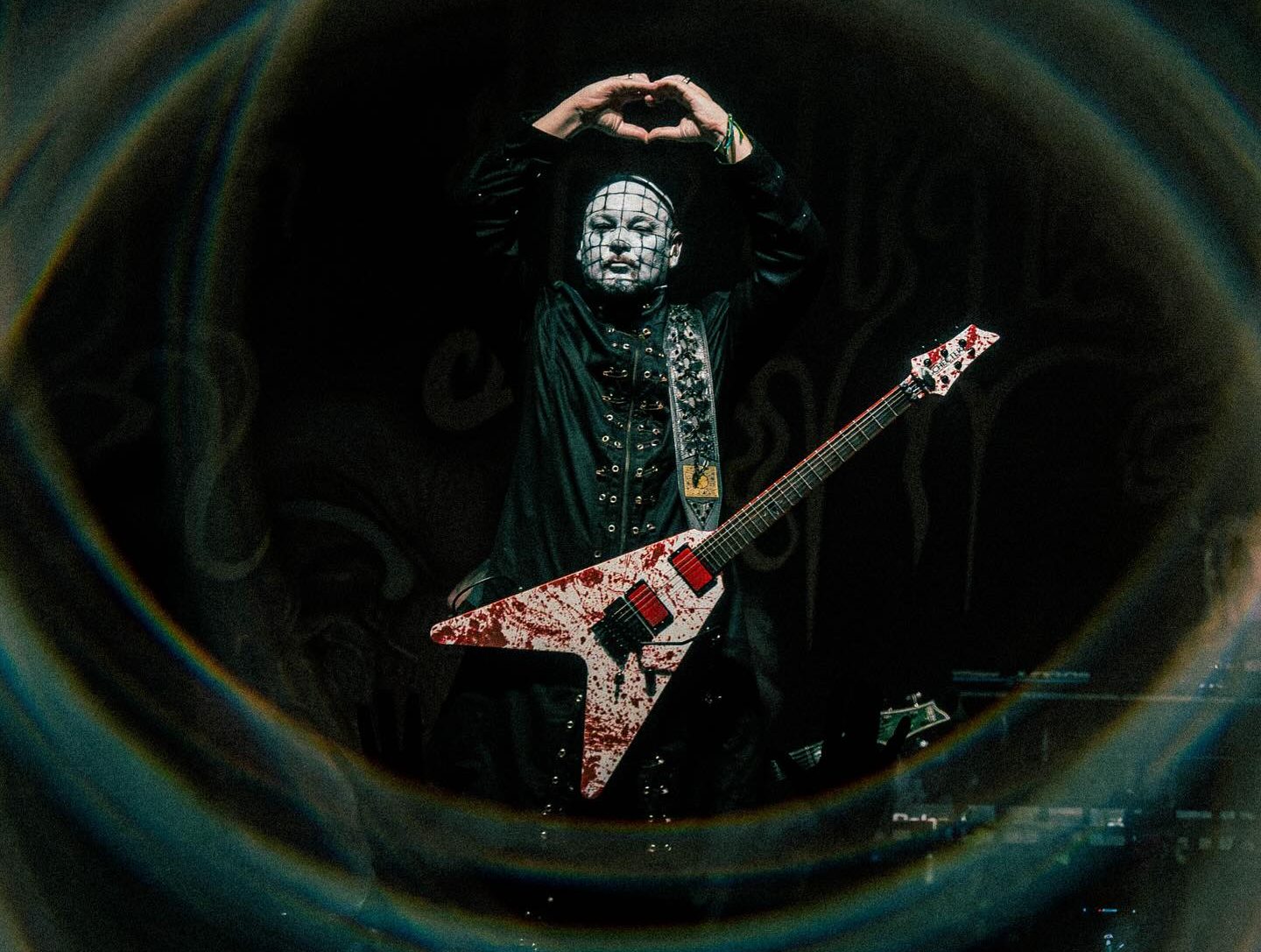 Última hora: Dani Filth anuncia despido de Ashok en plena gira de Cradle of Filth – Zoe también fuera, ¿afectará el show en Colombia